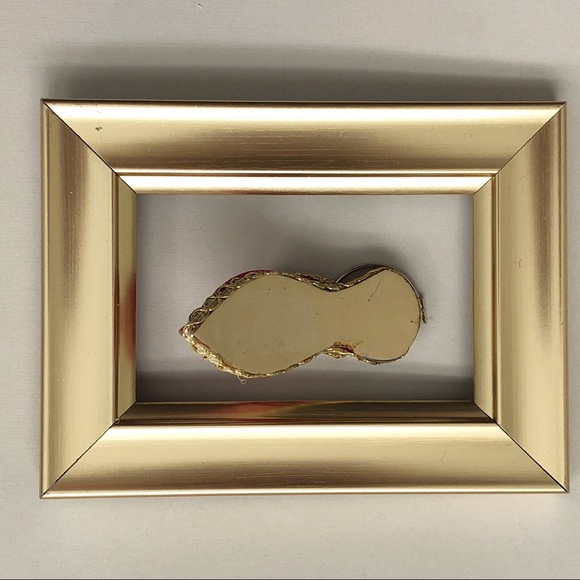 New Handcrafted Moroccan Red Brocade Slipper Keyring - Picture 4 of 4